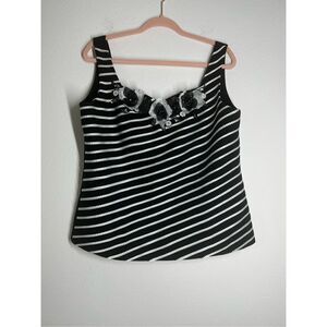 Promise Collection Boho Ladies Blouse Top Black White Lined Full zip back Flower
